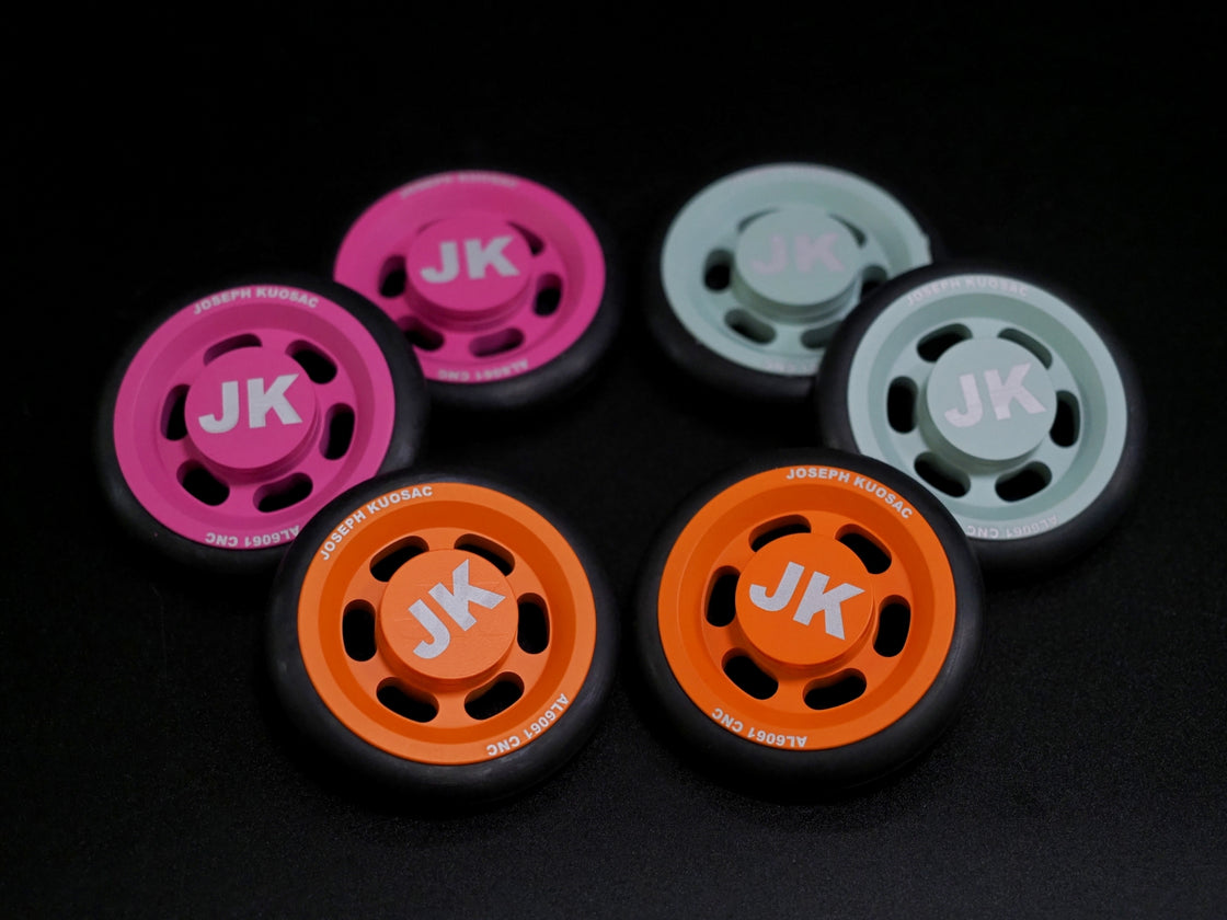 EZ  Wheel Set with Cap (Light Ver. Paint-Finishing)
